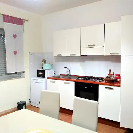 Apartment Casa Filippa & Charlotte, Al Mare *