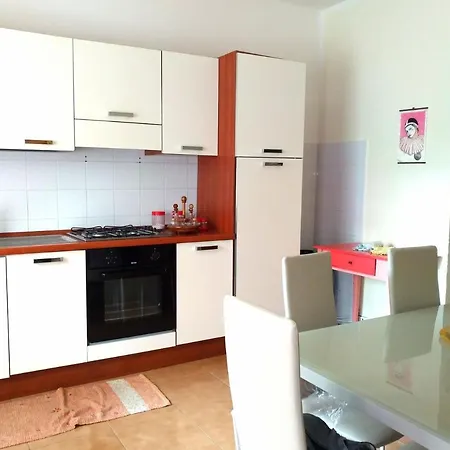 Casa Filippa & Charlotte, Al Mare Apartment Mongiove