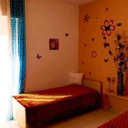 Casa Filippa & Charlotte, Al Mare Apartment Mongiove
